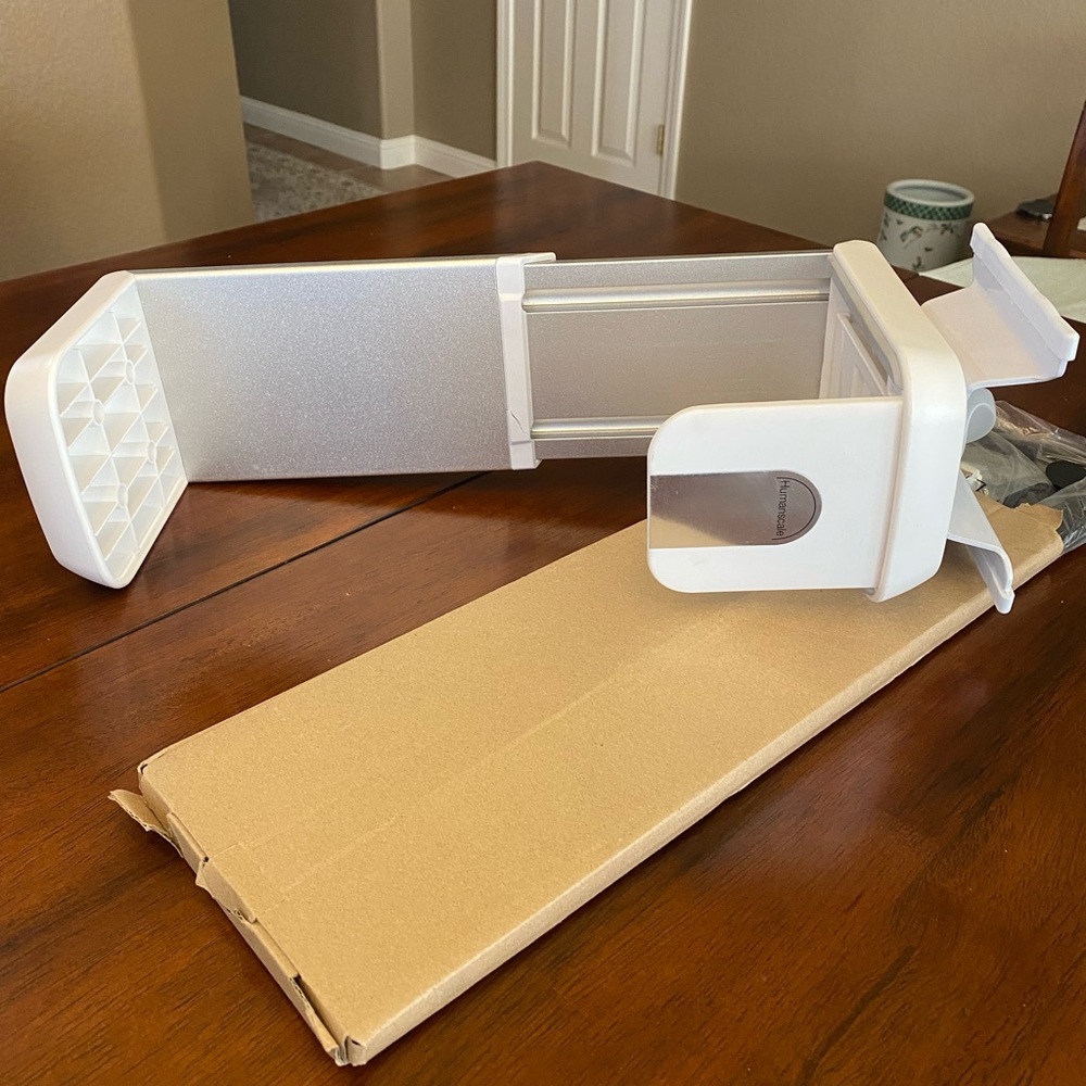 Humanscale Computer Mount with Bracket Adjustable New - Picture 2 of 8